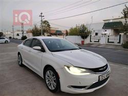 Chrysler 200